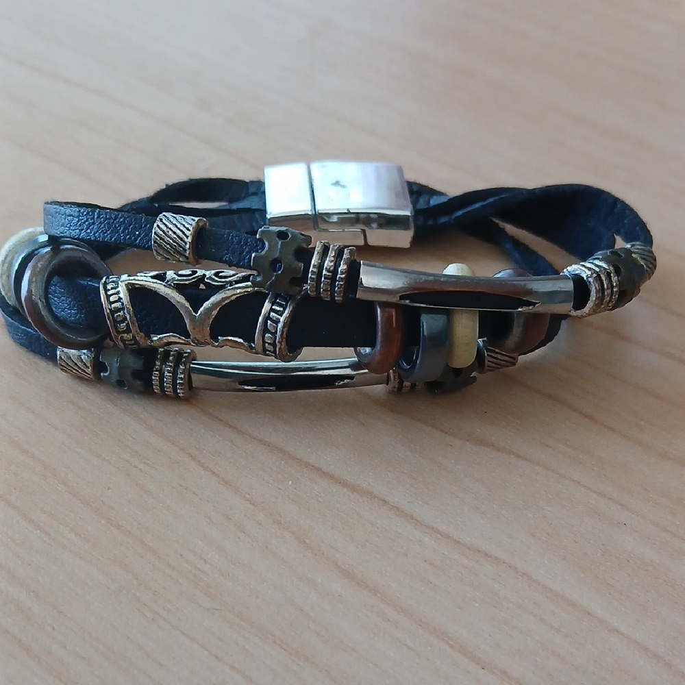 Magnetic Black and Brown Leather Bracelet